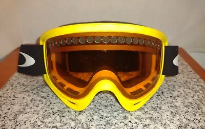 Oakley Ski Goggles - Color Yellow. Ski/Snowboard. Adjustable.  • $59.99