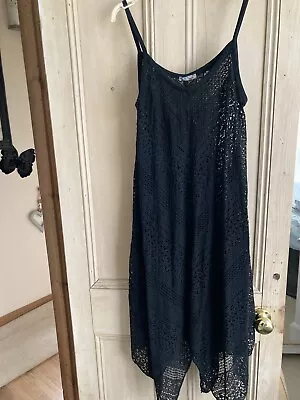 Ladies Made In Italy Boho Hippy Lagenlook Black Hankie Hem Strap Dress M/L 16/18 • £3