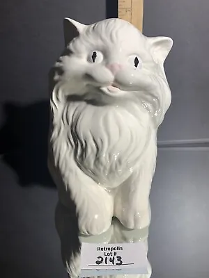 Vintage Ceramic White Persian Cat Kitten Figurine Vintage • $19