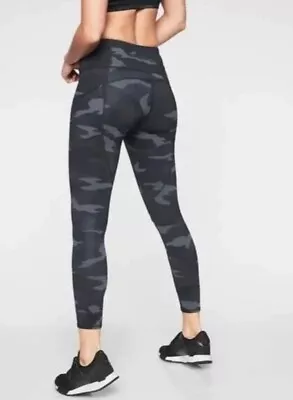 Athleta Womens Black Gray Camo Contender 7/8 Athleisure Tight Leggings Medium • $31.88