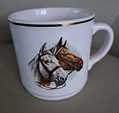 Pall Mall Ware English Mug Horses. Gold Trim • £3.99