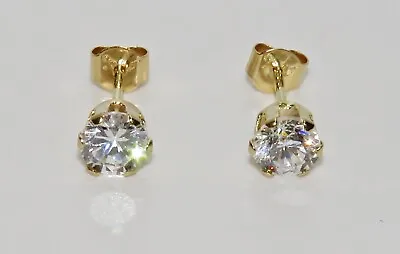 9ct Gold 0.50ct Solitaire Ladies Stud Earrings - UK MADE - Simulated Diamond • £17.95