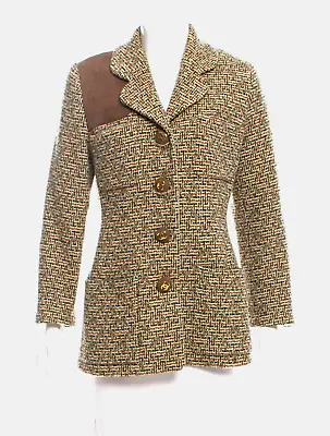 $2990 • Buy Chanel Boutique Vintage Tweed Suede Accent CC Buttons Jacket