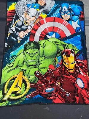 Marvel Avengers Group Pose Plush Throw 44  X 57   • $20