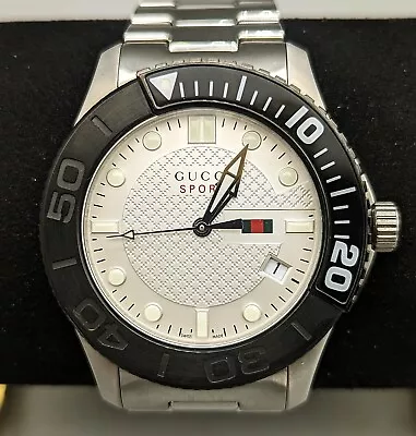 GUCCI SPORT G-TIMELESS DATE REF.126.2 45mm STAINLESS STEEL QUARTZ WATCH. • $375