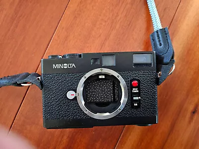 MINOLTA CLE Rangefinder With All Three M Lenses (28 40 90) • $1799