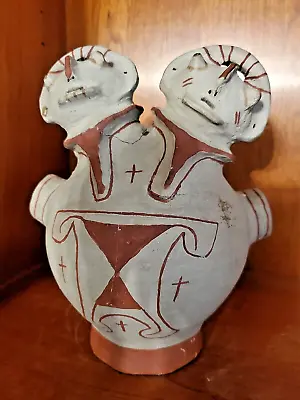 Native American Maricopa Effigy Vessel • $285