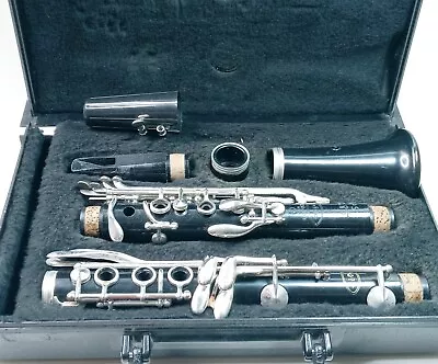 Vito Reso Tone 3 Clarinet Woodwind Instrument & Hard Carrying Case • $49.99