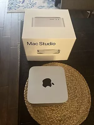 Apple Mac Studio M2 Max 1tb Ssd 32gb Ram 12-core 30-core Gpu • $1800