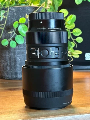 $610 • Buy Sigma Art 105mm F/2.8 DG DN Macro Lens - Sony E-Mount (Black)