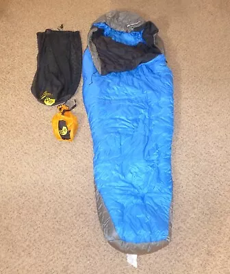 Mountain Hardwear Ultra Lamina 15° Sleeping Bag Blue Size Regular (31  X 78 ) • $99.95