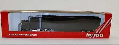 Herpa 6235 1:87 Black Freightliner Undecorated 48' Moving Van Trailer • $33.99