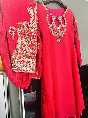 Ladies Beautiful Pakistani Deziner Suit Size Small New Without Tag • £30