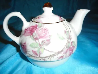 £19.99 • Buy Aynsley  Elizabeth Rose Teapot For One (From The Tea For One Set)