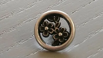 11 15mm Or 18mm Baby Filigree Style Flower Antique Effect Silver Metal Buttons • £2.60