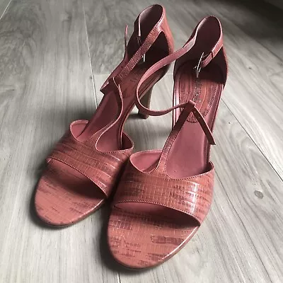 Michelle D Naples667 High Heels Pink Leather • $15.21