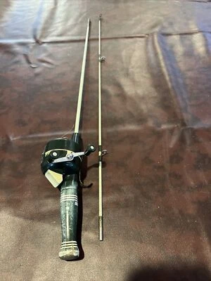 $11.50 • Buy Vintage Zebco Model 77 Spincasting Green Fishing Reel. Works!