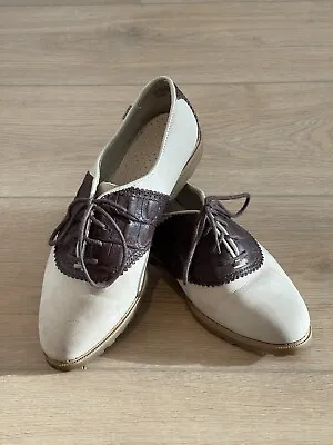 Vintage 90s ESPRIT Saddle Shoes Oxfords Brown & White Size 7.5 Leather Croc Skin • $32