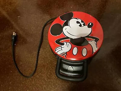 Mickey Mouse Waffle Maker • $10.50