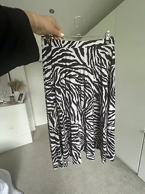 Pleated Zebra Midi Skirt • £10