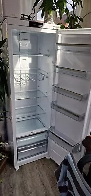 £250 • Buy KENWOOD KITL54W20 Integrated Tall Fridge Sliding Hinge 300L White Built In