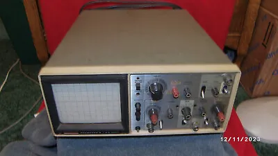 Hitachi V-212 Analog Oscilloscope 20MHz 2-Channel • $45