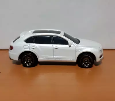 MATCHBOX '18 Bentley Bentayga 4/100 • $8.95