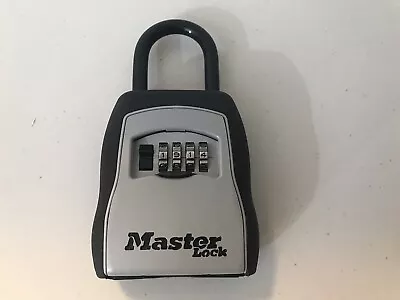 Master Lock Key Lock Box For House Keys5400ECKey Safe • $15