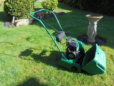 Qualcast Classic 35s Lawn Mower • £220