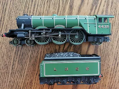 Hornby FLYING SCOTSMAN - 4472  LNER Locomotive And Tender OO Gauge 4-6-2 Green • £9.99