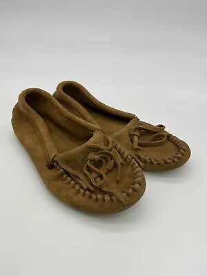 Minnetonka Moccasin Shoes 403 Kilty Hardsole Moc Brown Suede Womens Size 5.5 Vtg • $27.99