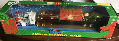 Muscle Machines Santa Honk N Haulers Set - Tractor Trailer Flat Bed Hauler • $189