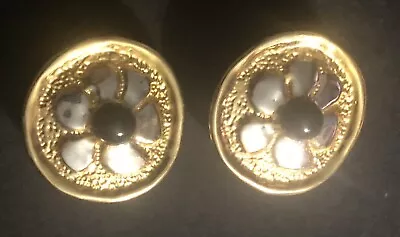 Vintage Flower Black-Eyed Susan Daisy Gold/Silver Tone Signed Clip-on Earrings • $9.98