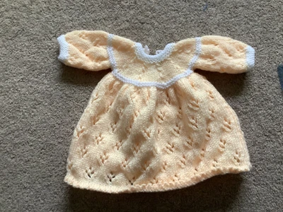 £2.25 • Buy Pretty Brand New Hand Knitted Baby Dress 0-3 Months, Peach.