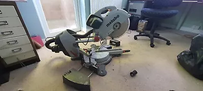 Metabo KGS 315 PLUS Crosscut And Mitre Saw (240V) • £480