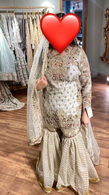 £585 • Buy Pakistani - Tehxeeb Outfit