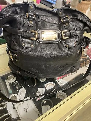 Michael Kors Black Leather Gansevoort Strappy Bag (E) • $95