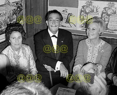 Photo - Salvador Dali With Wife Gala & Michele Morgan Paris 1965 • $6.16