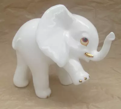 £14.99 • Buy Royal Osborne Bone China White Baby Elephant (Malaysia TMR-3772)            A2b