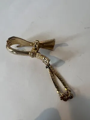 Vintage Gold Tone Hands Glove Holder Maybe Victorian?(Mic3002) • $89