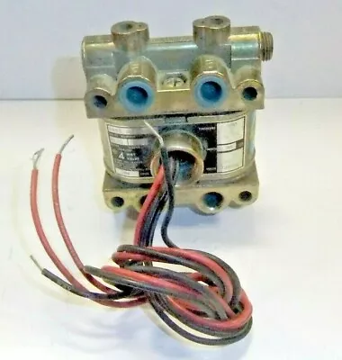 $202.50 • Buy Skinner V955db2100 4 Way Solenoid Valve