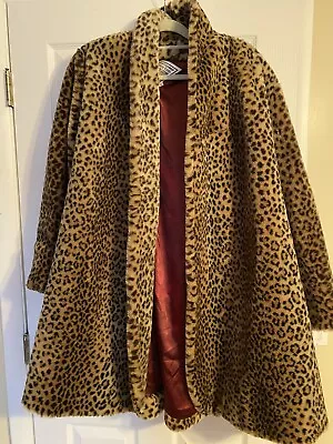 VINTAGE 80s J. Percy For Marvin Richards SMALL Leopard Faux Fur Swing Coat • $99.99