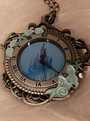 $15 • Buy VINTAGE DISNEY ARIEL The LITTLE MERMAID PENDANT WATCH