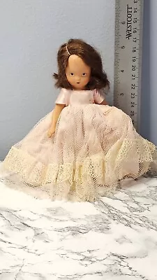 💃 Vintage Nancy Ann Storybook Doll Brunette • $15.99