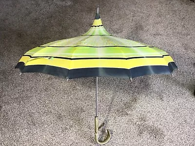 VTG 1960s Pagoda Umbrella Parasol Spring Floral Boho T R Co. Hook Chain ￼Handle • $85