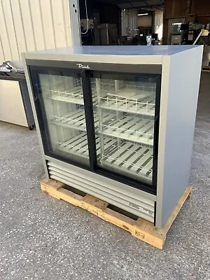 True GDM-41CPT-48 Sliding 4 Glass Door Drink Refrigerator Cooler Merchandiser • $3995