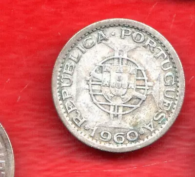 Mocambique 5 Escudpos 1960 Silver • $1.45