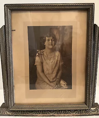 Estate Antique Vintage Wood Tilt Frame Smiling Woman In Pearls Corsage As Is • $33