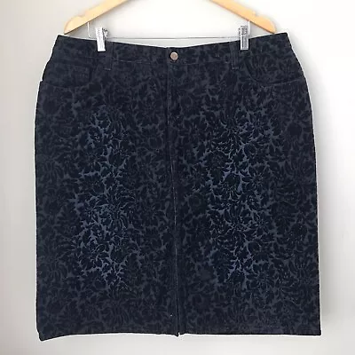 Venezia Women’s Straight Pencil Skirt Sz 20 Velvet Laser Cut Black Floral Pocket • $9.72