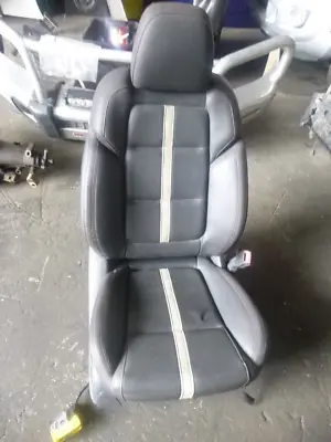 $499.99 • Buy Holden Commodore Vf Ss Ssv Redline Leather Drivers Seat Rhf Srs